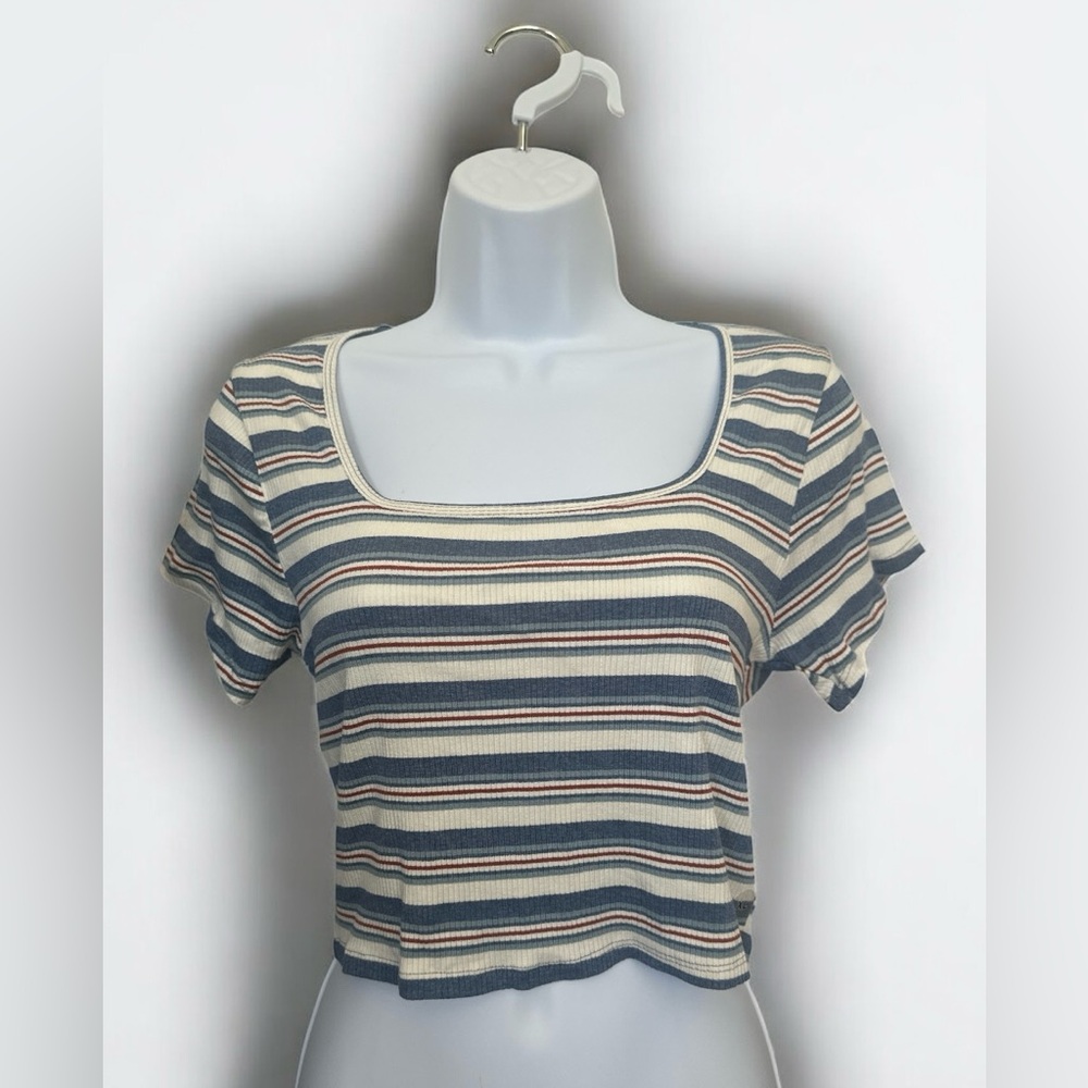 Tilly’s Full Tilt White and Blue Striped Crop Top Size XL New With Tags